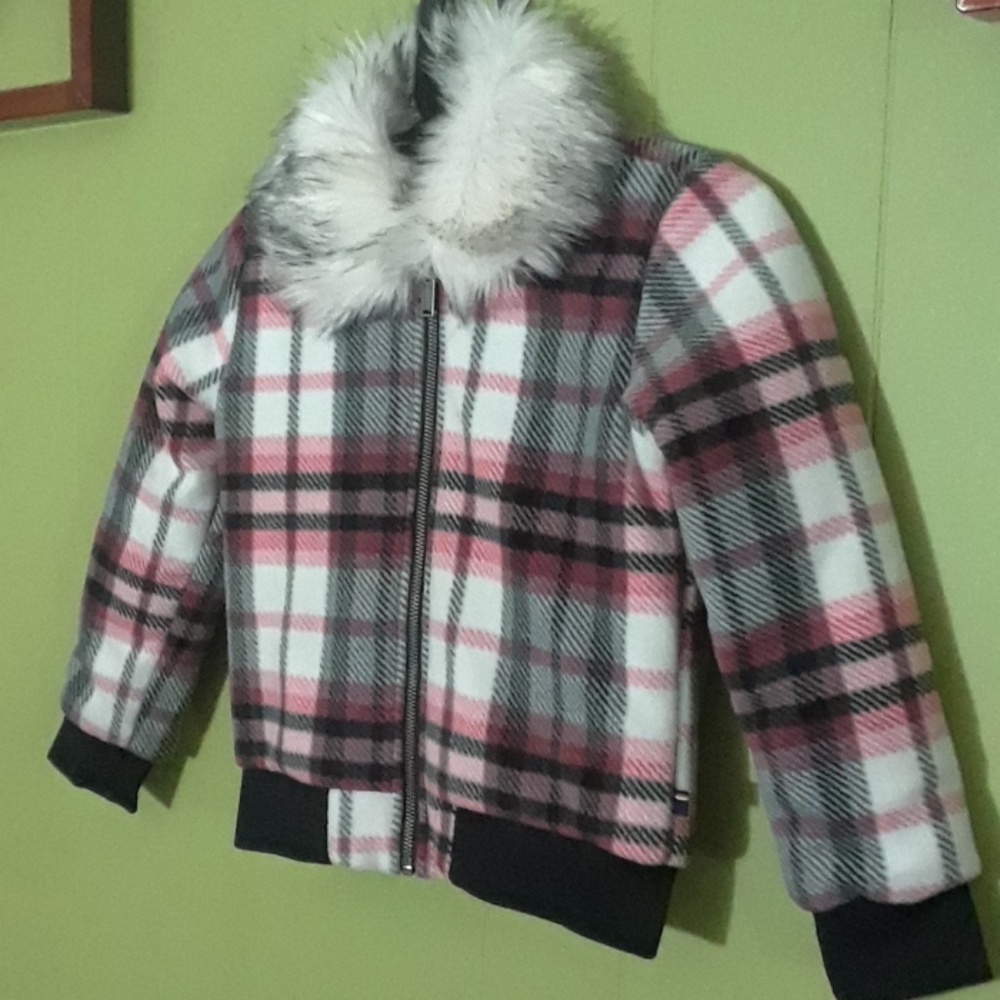 JACKET TOMMY HILFIGER GIRLS 6-7 YEARS OLD
